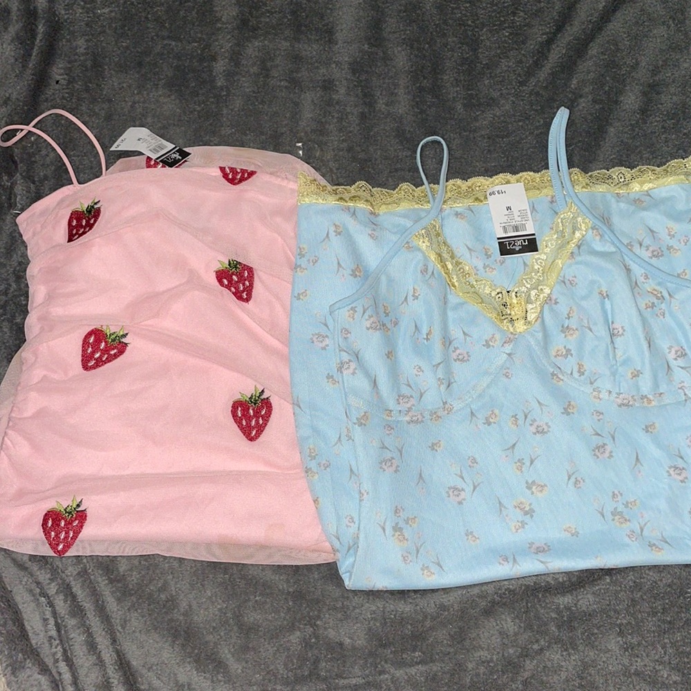 2 Rue 21 Dresses